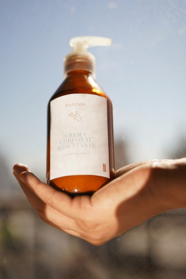 Producto - Crema corporal hidratante