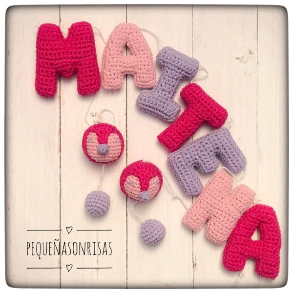 Producto - Cartel de 7 Letras con 4 adornos - 7
