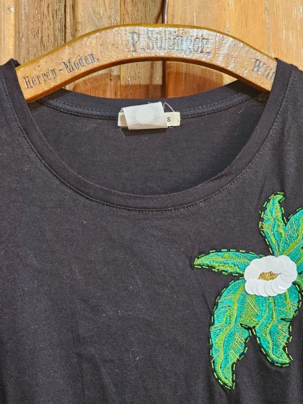 Producto - Remera Dream Negra t.S - 1