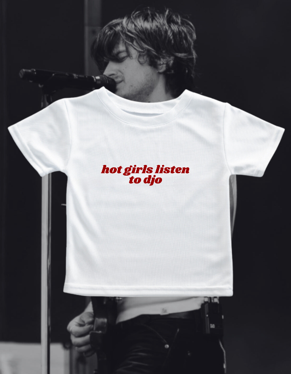 Producto - Hot girls DJO- baby tee