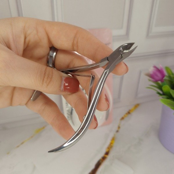 Producto - Corta cutículas charm limit