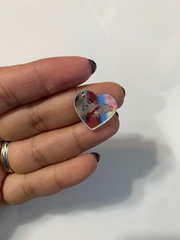 Producto - Dije Malvinas 2cm Forma de corazón ACRILICO ESPEJO