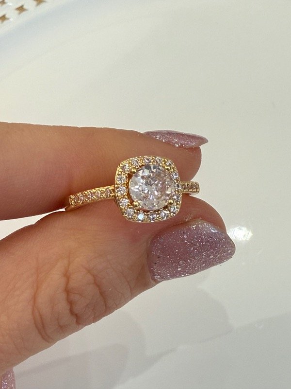 Producto - ND55 Anillo con micropave y cubik