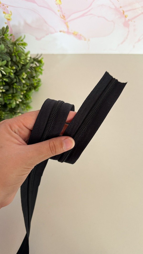 Producto - Cierre de nylon x metro cadena N5 negro