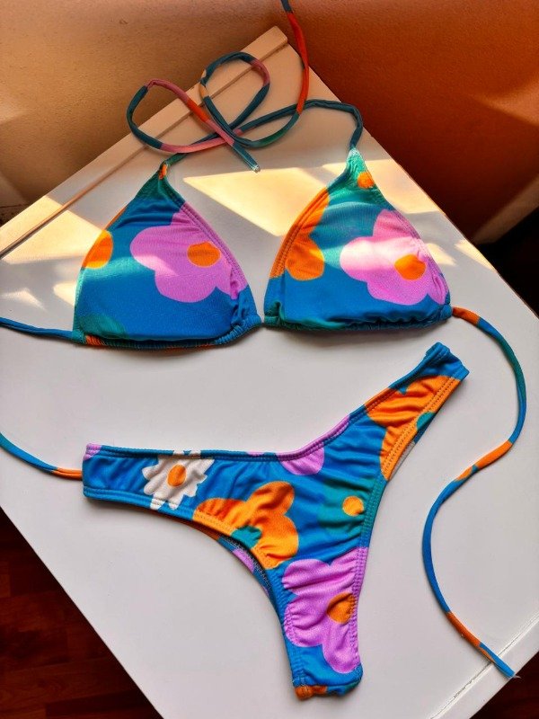 Producto - Bikini Flowers Celeste