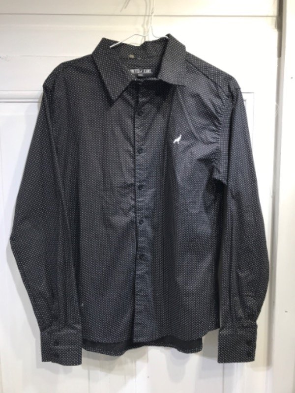 Producto - Camisa UNITED JEANS negra puntos blancos- Talle XS- PRECIO: 24x