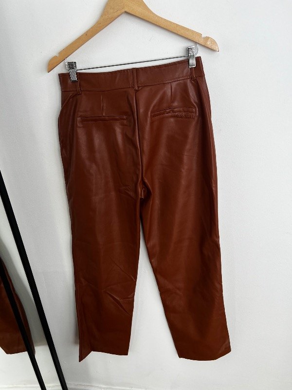Producto - Pantalón Ginebra 28 - 2