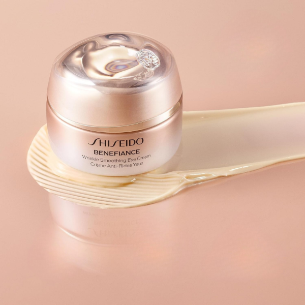 Producto - Shiseido Benefiance Wrinkle Smoothing Eye Cream 15ml