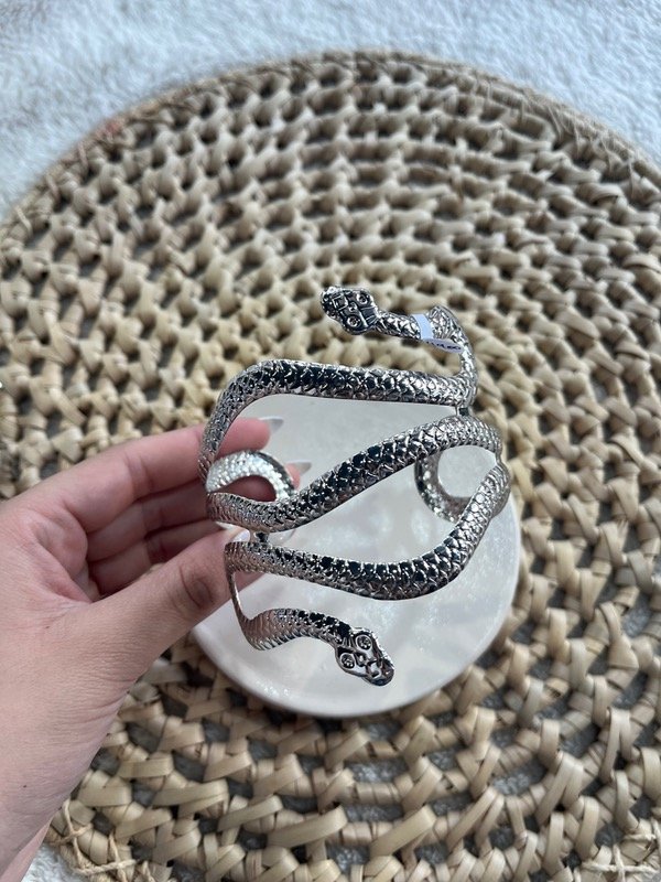 Producto - Esclava plateada serpiente