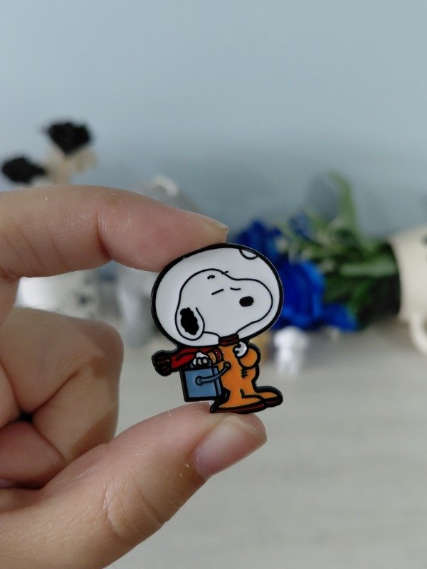 Producto - Pin metalizado - Snoopy #1369