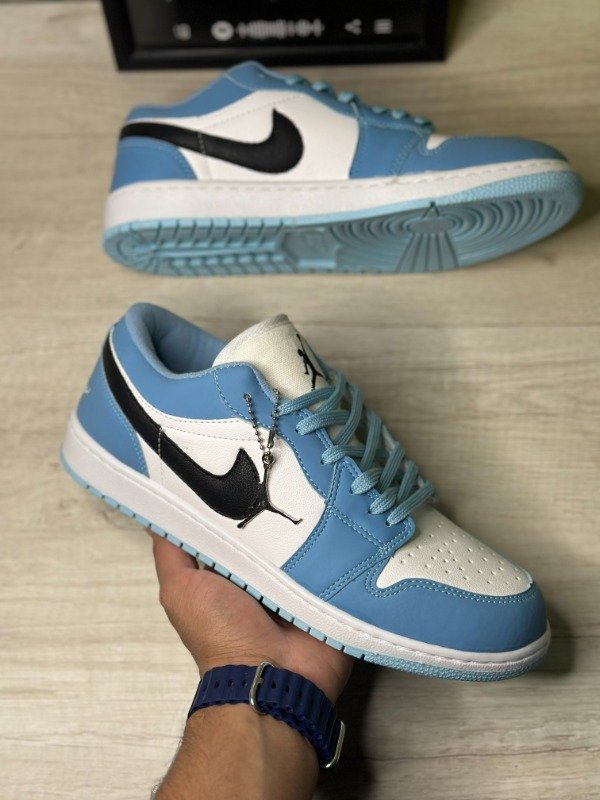 Producto - Air Jordan 1 Low Sky Blue
