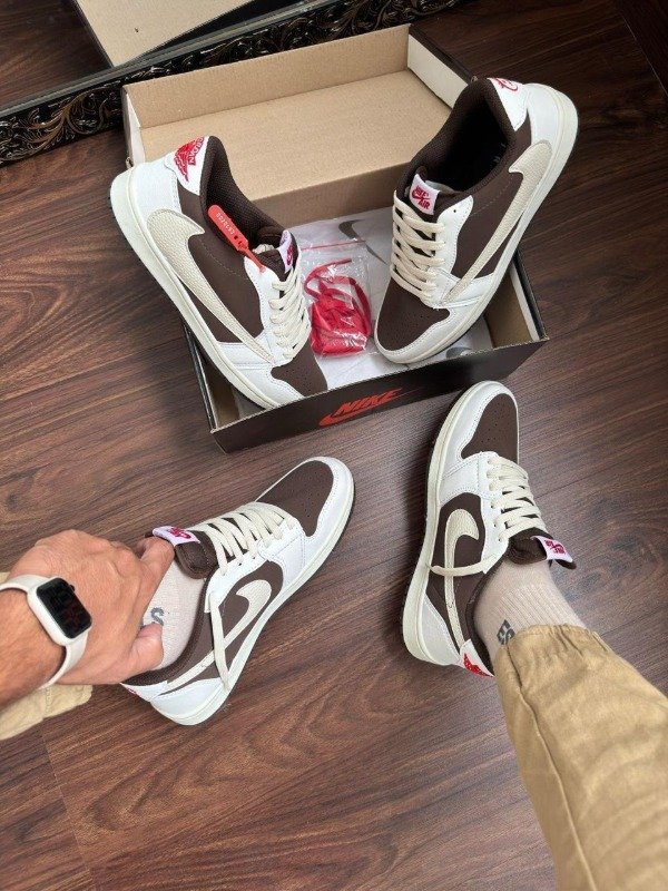 Producto - NIKE JORDAN LOW TRAVIS SCOTT