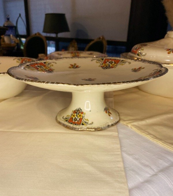 Producto - Masitero Con Pie De Loza Woods Ivory Ware