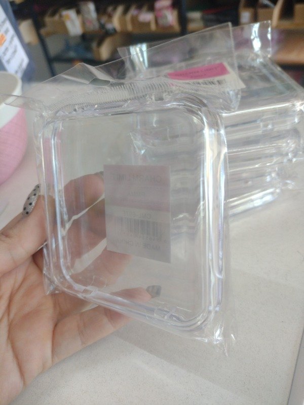 Producto - Caja organizador acrílico charm