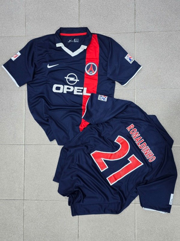 Producto - Camiseta PSG Retro Ronaldinho Temporada 2001/2002