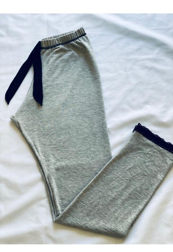 Producto - Conjunto Gris con puntilla