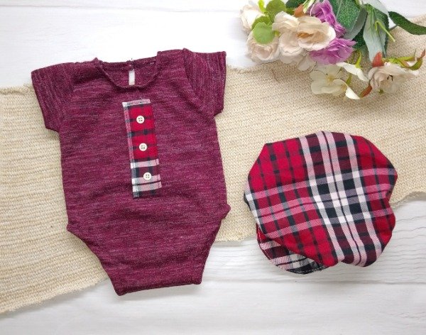 Producto - Set Body y boina bordo cuadrille NB