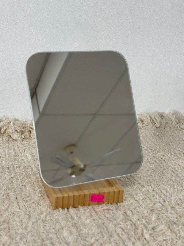 Producto - Espejo AJUSTABLE