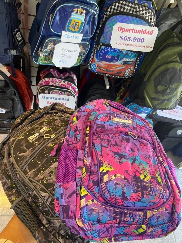 Producto - Mochilas con dibujos 19"