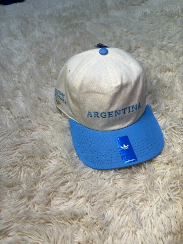 Producto - Gorra Adidas Argentina