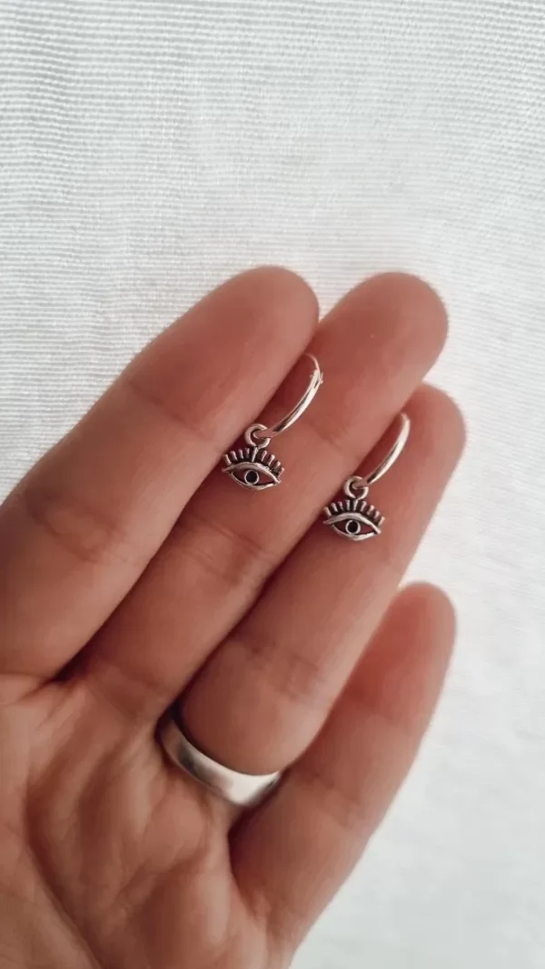 Producto - Argollitas ojitos par plata 925
