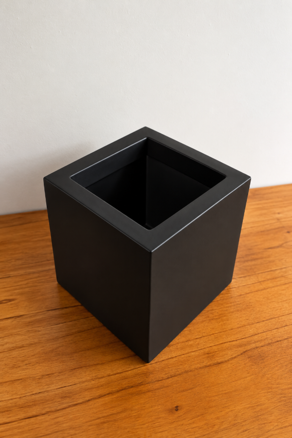Producto - Maceta Ultraliviana Cubo - 2