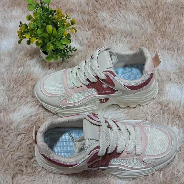 Producto - Zapatilla importada