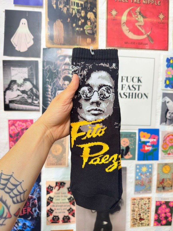 Producto - MEDIAS FITO PAEZ