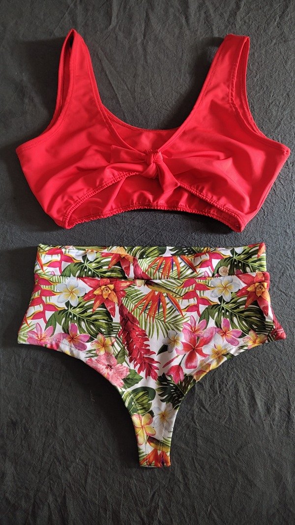 Producto - Bikini roja y bombi drew