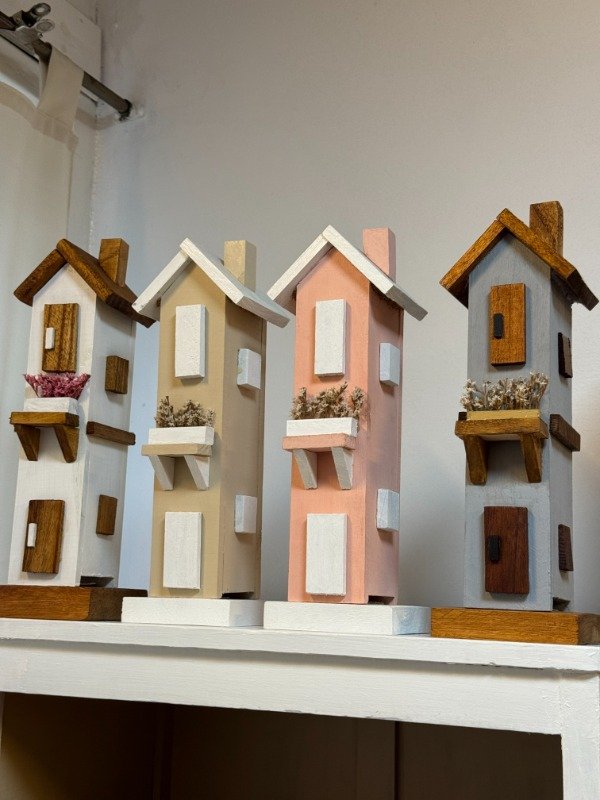Producto - Casita porta sahumerios