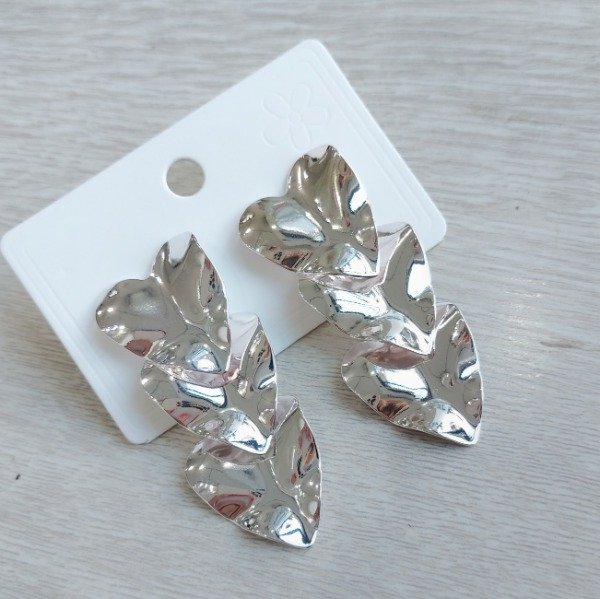 Producto - Aros pasantes 3 corazones