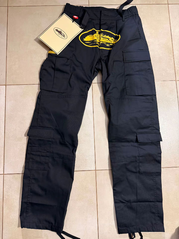 Producto - Corteiz Cargo Honey Yellow