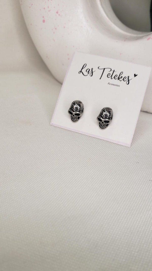 Producto - pasantes acero calavera