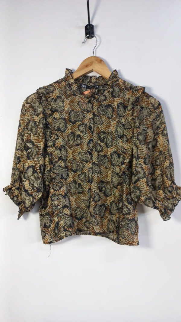 Producto - CAMISA ZARA ANIMAL PRINT BOLADOS