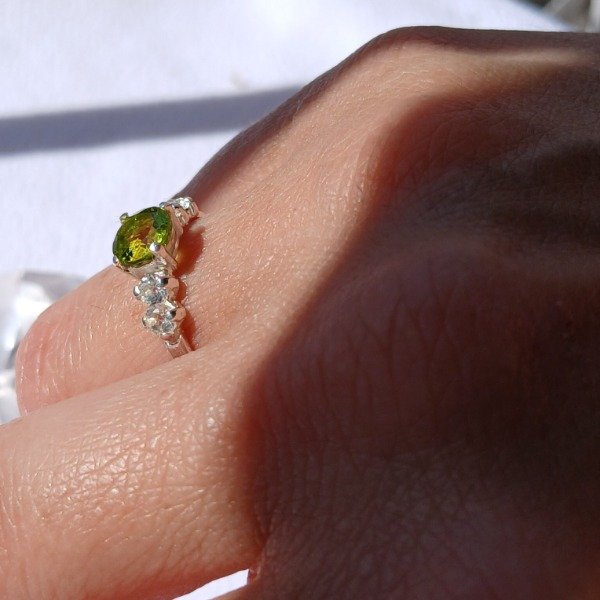 Producto - Anillo plata 925 Peridoto y Topacio claro n17 - 1