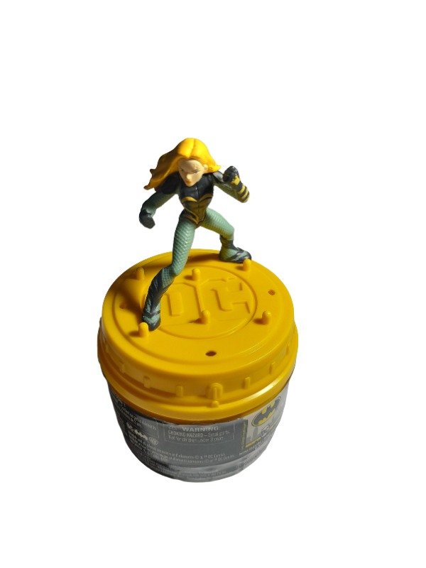 Producto - Black Canary Batman Mini Figura Capsula Sorpresa!!!