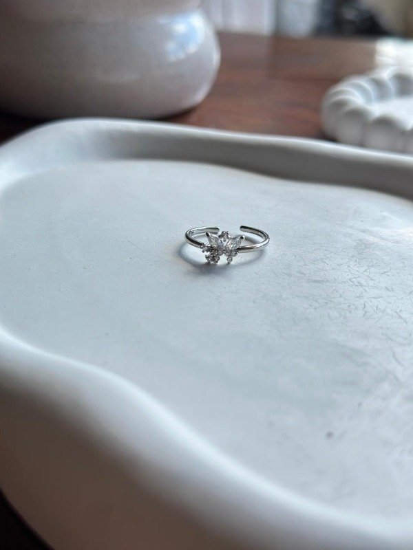 Producto - Anillo mariposa bronce P