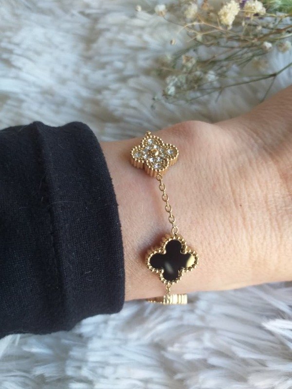 Producto - ADP0042 Pulsera Cinco tipo Van Cleef Negro Strass