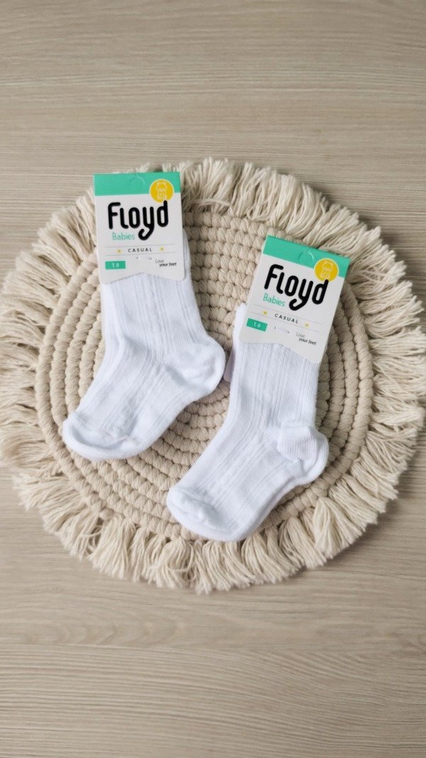 Producto - Medias labradas BLANCAS T00 (0-3 meses)
