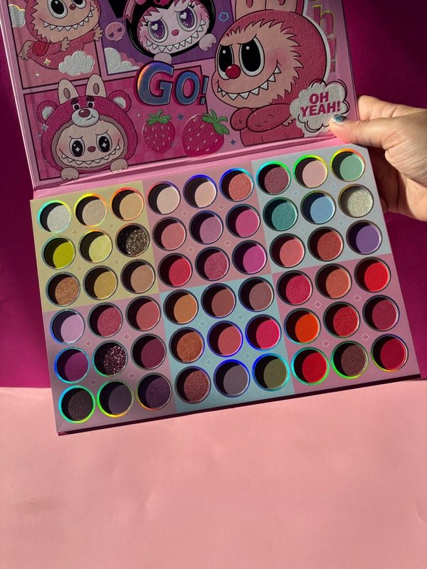 Producto - Paleta de sombras x54 tonos LaBuBu B