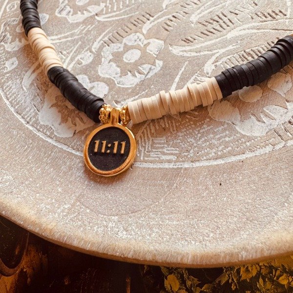 Producto - Collar 11:11 - Noche