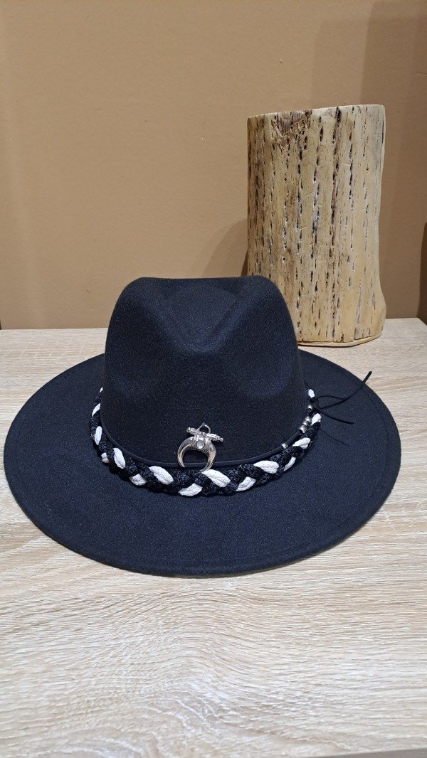 Producto - Sombrero LAURINA trenza