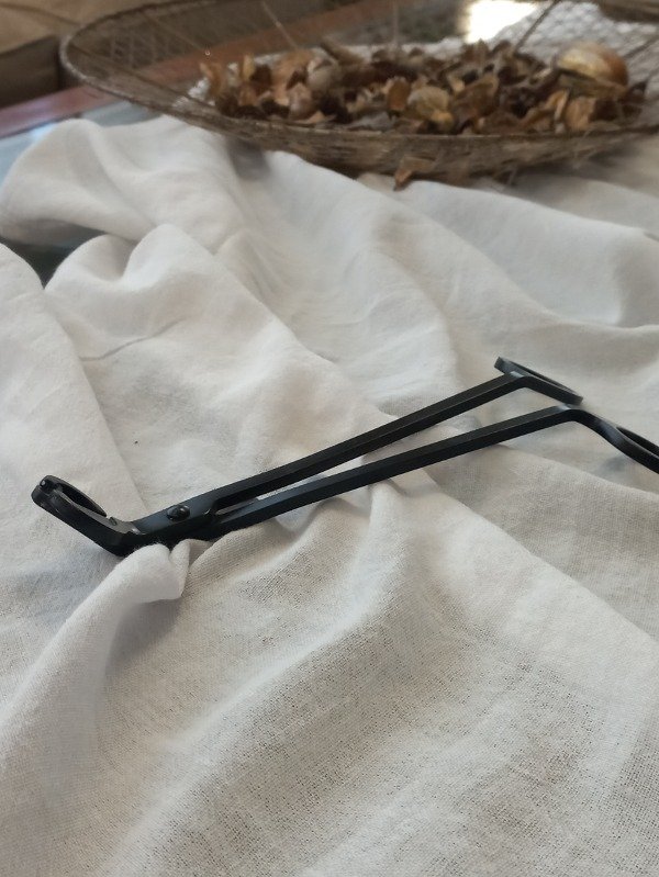 Producto - Tijera para cortar pabilos