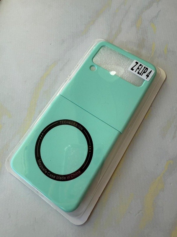 Producto - Magsafe silicone Flip 4 verde agua
