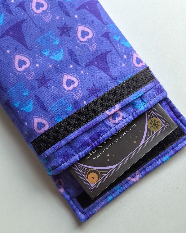 Producto - Funda para libros estándar Potion Love IMPERMEABLE - 2