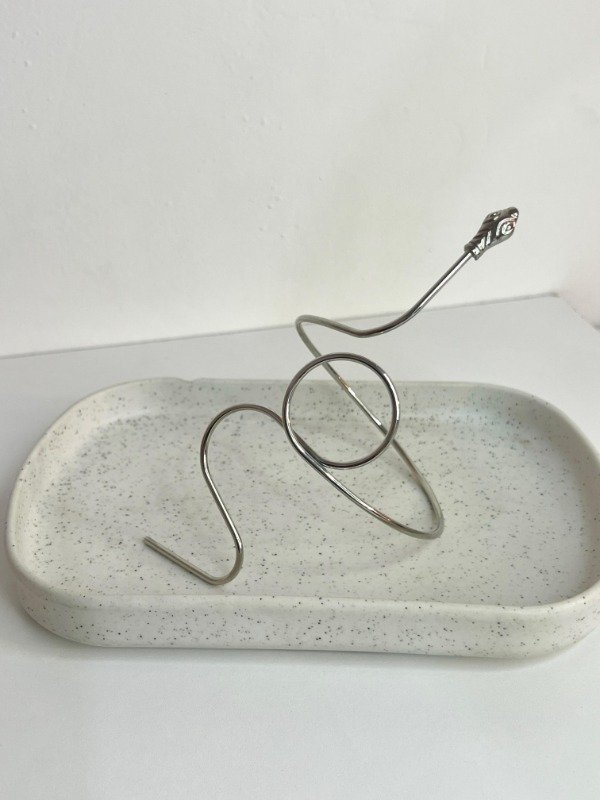 Producto - Brazaletes plateado serpiente