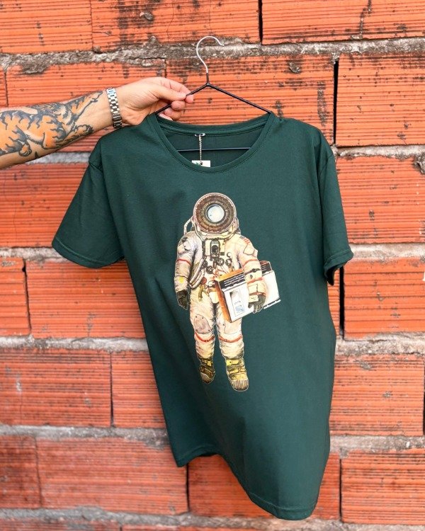 Producto - Remera astronauta Verde