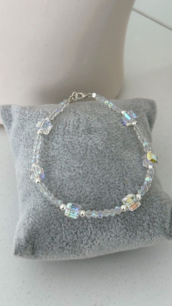 Producto - Pulsera cristales boreal y cubos P925