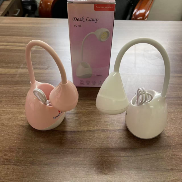 Producto - CB28 LAMPARA DE UNA INALAMBRICA YC-05 12W/100