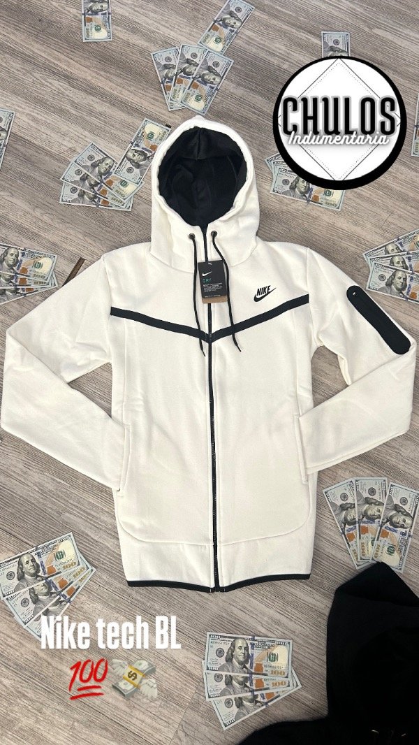 Producto - Nike tech Blanca